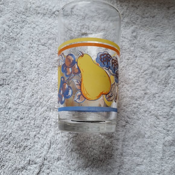 Vintage KIG Indonesia FRUIT THEMED 5" Tumblers set of 2 GUC SEE PICTURES - Picture 2 of 8